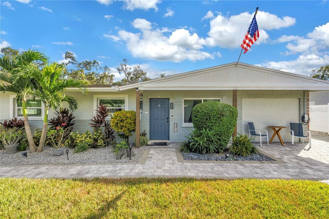 3314 Bailey St., Sarasota, FL 34237
