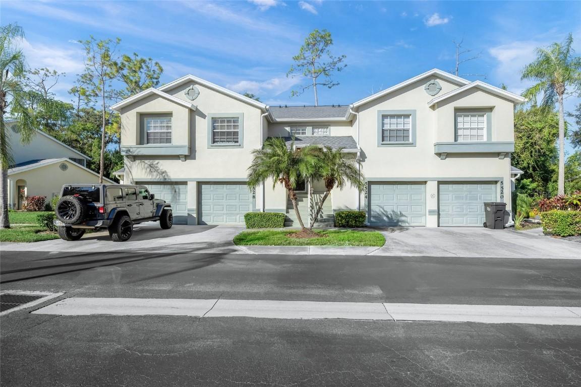 5528 Fair Oaks St., Bradenton, FL 34203