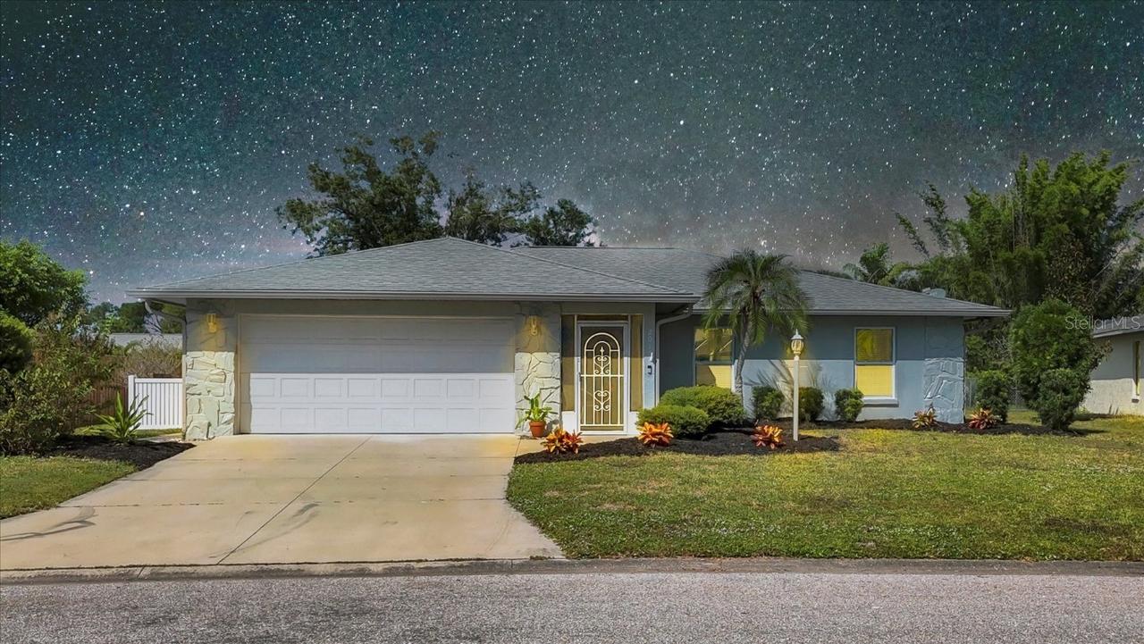 2017 Country Meadows Ln., Sarasota, FL 34235