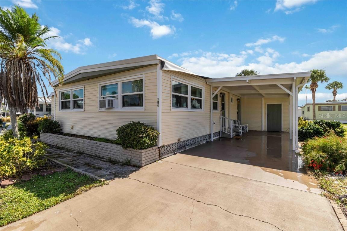 104 Via Veneto, Venice, FL 34285
