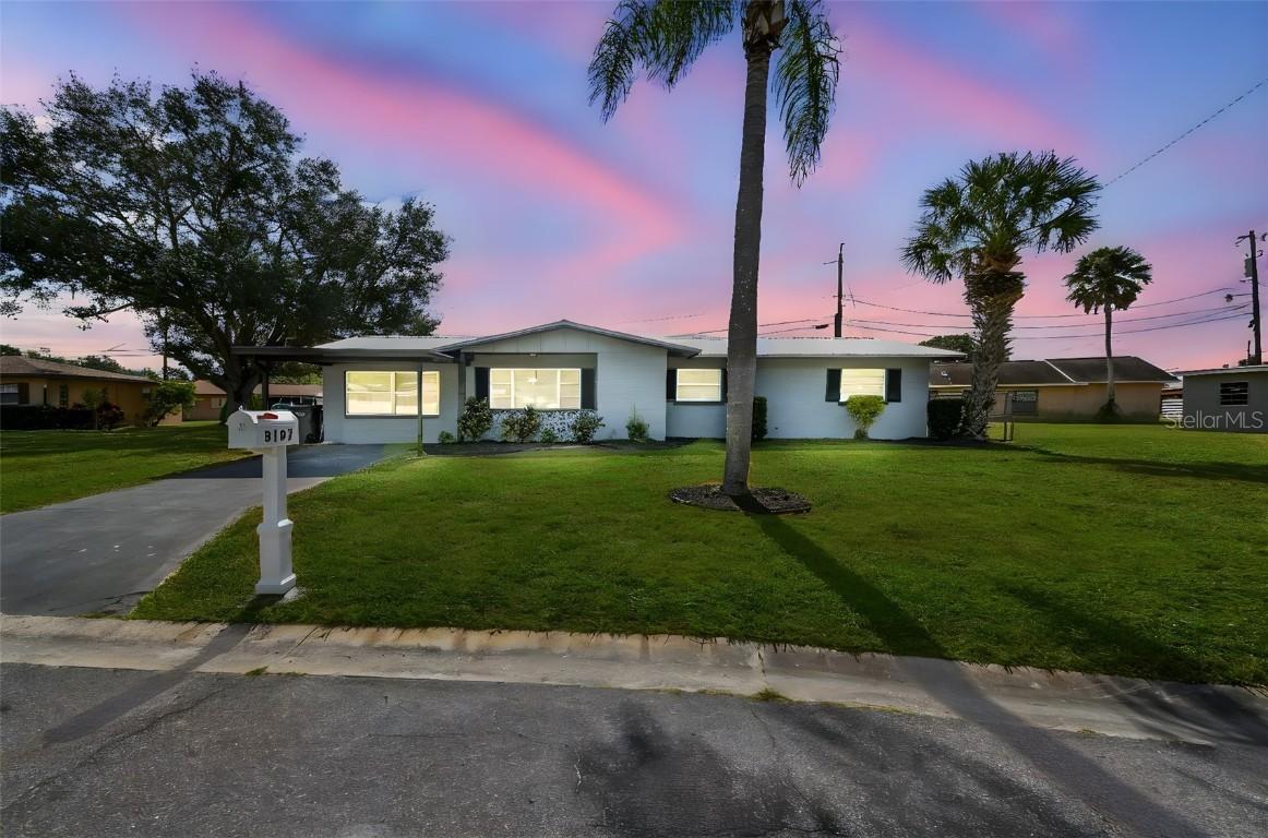 3107 9th Avenue Dr., Palmetto, FL 34221