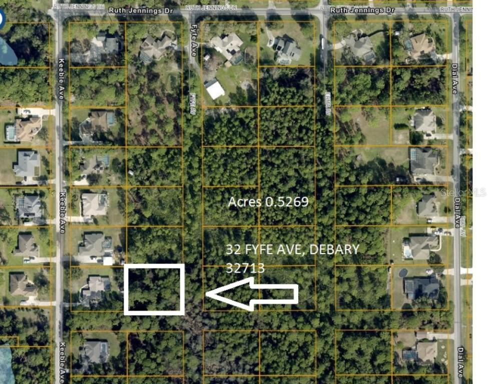 32 Fyfe Ave., Debary, FL 32713