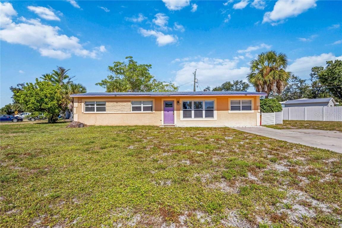 6319 Lafayette Rd., Bradenton, FL 34207