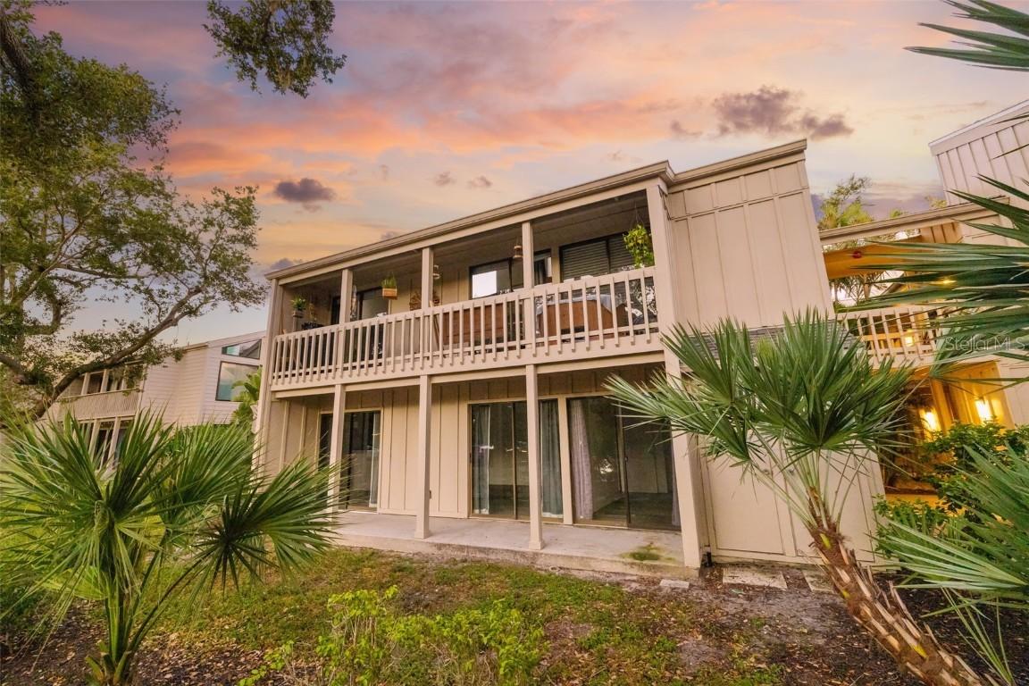 2224 Bahia Vista St. #E1, Sarasota, FL 34239