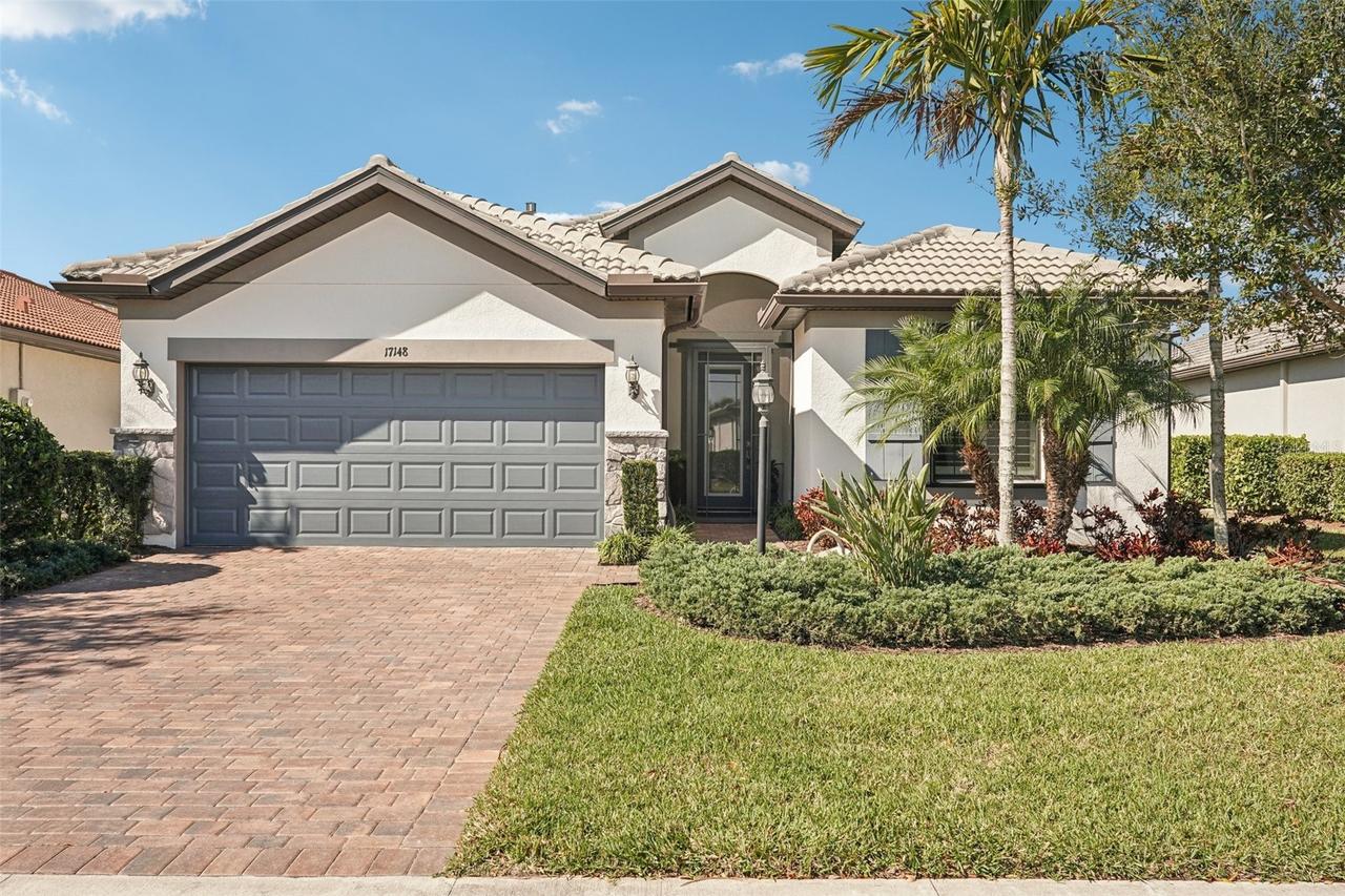 17148 Hampton Falls Ter., Bradenton, FL 34202