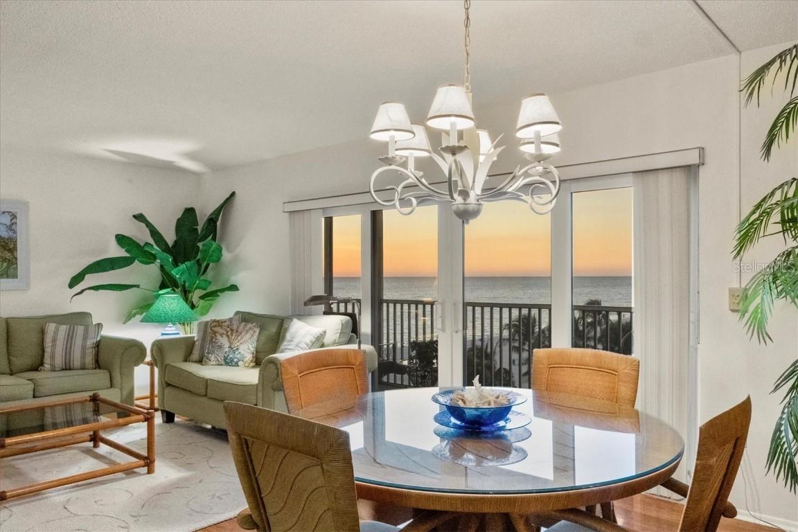 800 Benjamin Franklin Dr. #607, Sarasota, FL 34236