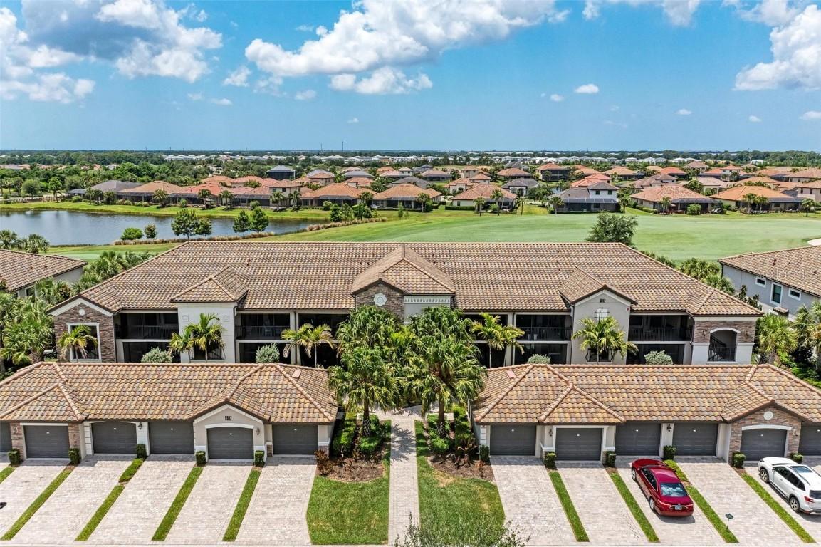 5517 Palmer Cir. #104, Bradenton, FL 34211