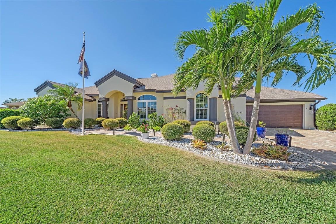 4333 Presidential Avenue Cir., Bradenton, FL 34203