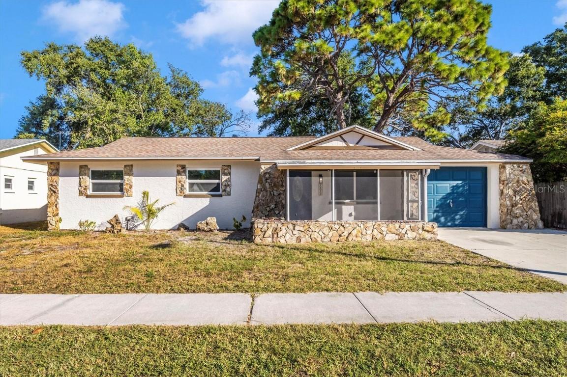 7273 61st Ave., St Petersburg, FL 33709