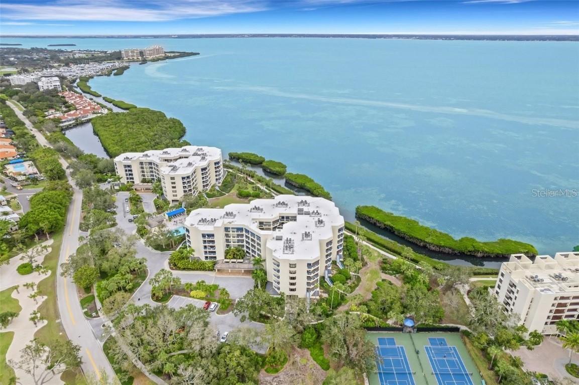 2110 Harbourside Dr. #526, Longboat Key, FL 34228
