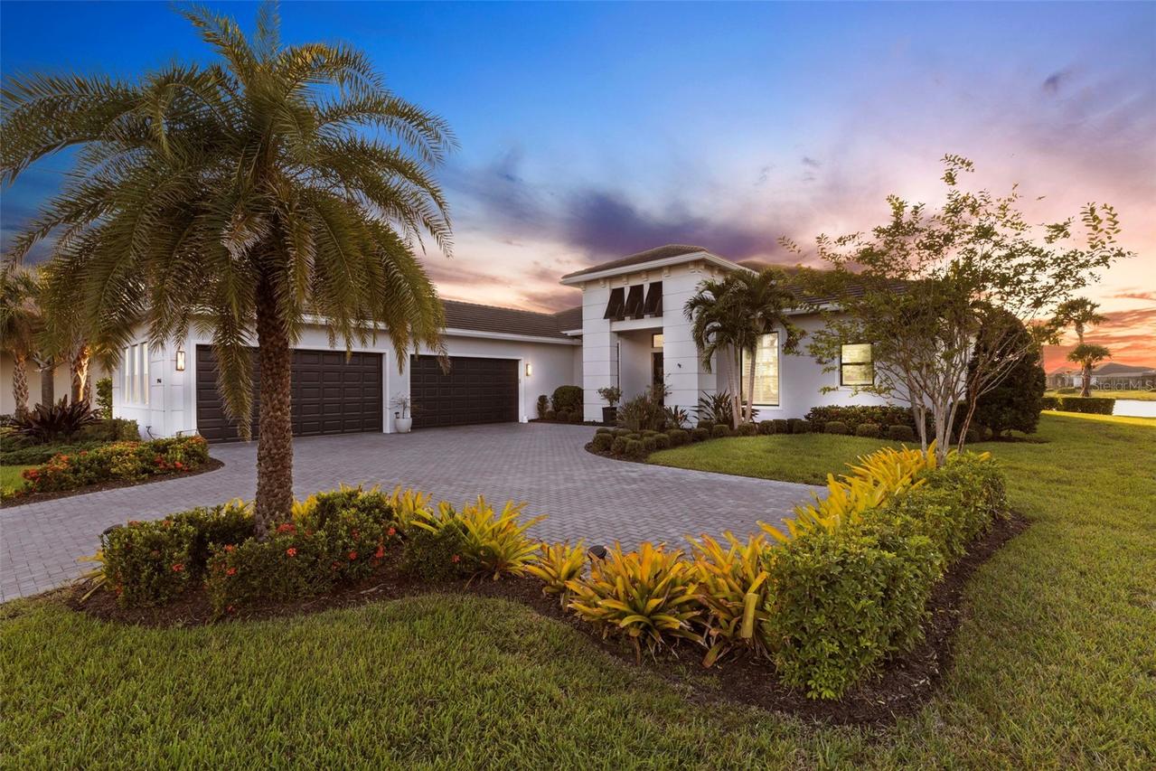 8968 Artisan Way, Sarasota, FL 34240