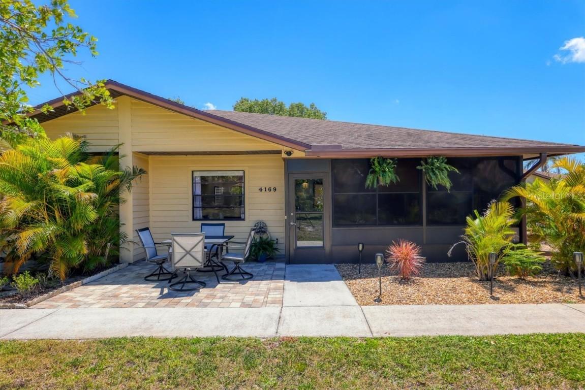 4169 66th Street Cir., Bradenton, FL 34209