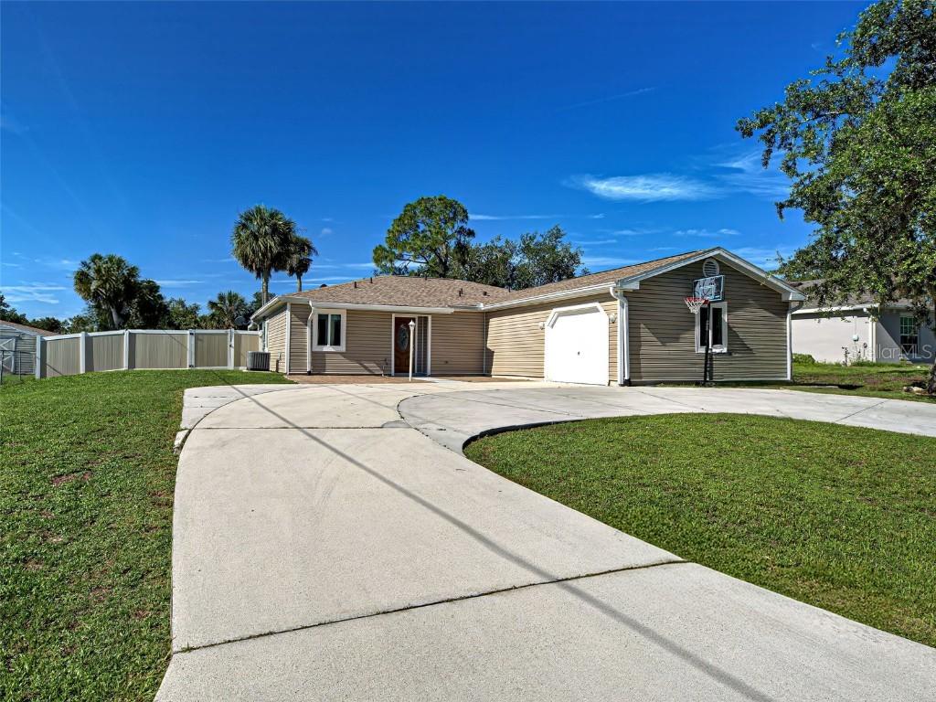 21093 Keeler Ave., Port Charlotte, FL 33954