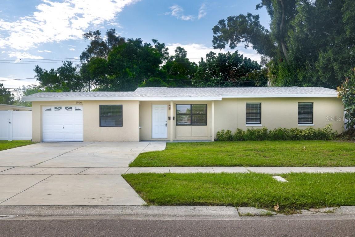 3936 Neptune Dr., St Petersburg, FL 33705