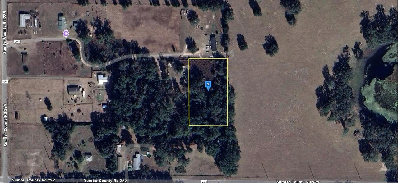 1076 County Road 222, Oxford, FL 34484