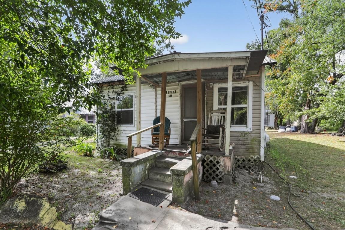 611 8th St., Live Oak, FL 32064