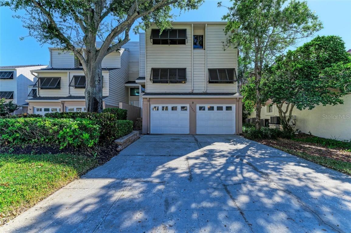 13963 Lake Point Dr., Clearwater, FL 33762