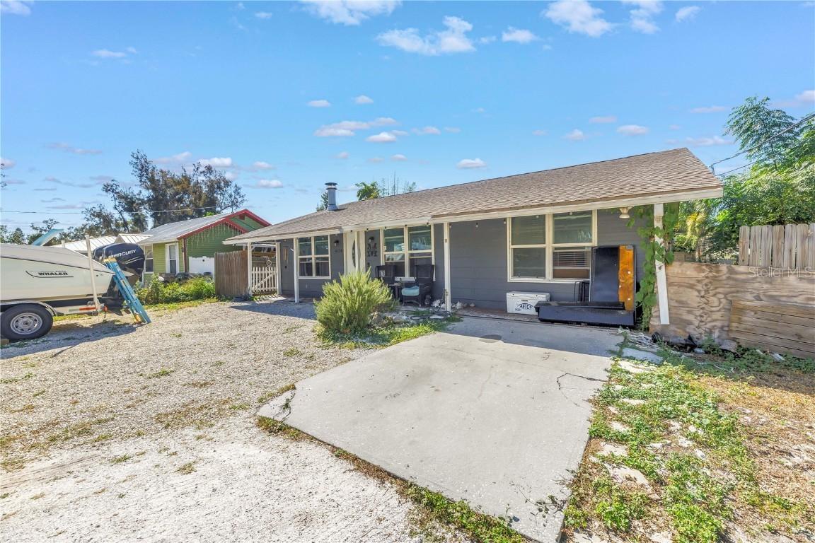 4078 Groveland Ave., Sarasota, FL 34231