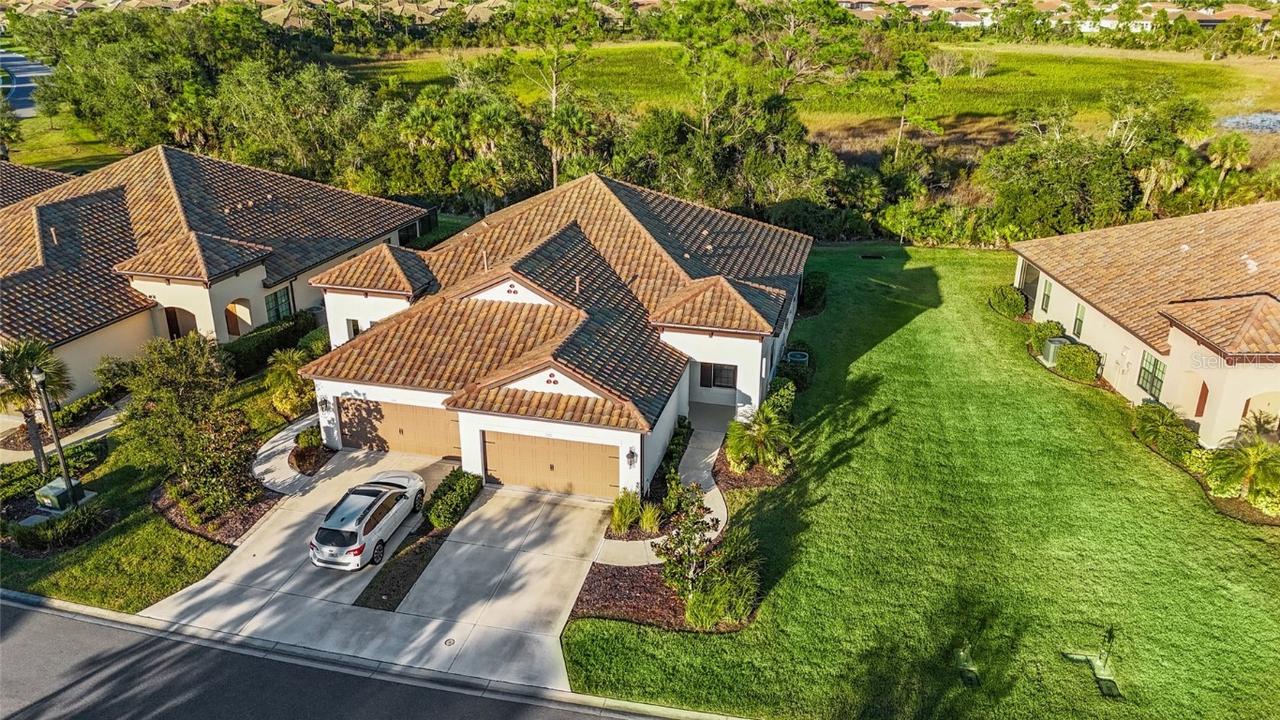 220 Sarezzo Cir., Nokomis, FL 34275