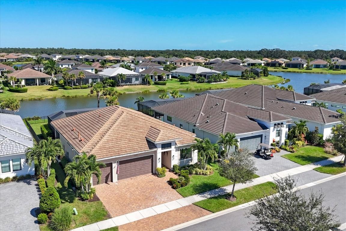 9008 Bernini Pl., Sarasota, FL 34240