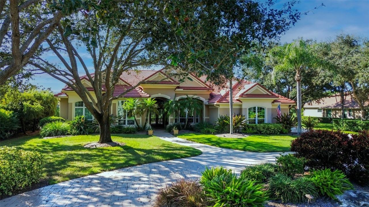 453 E Macewen Dr., Osprey, FL 34229