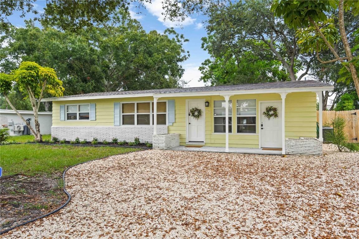 3613 Belmont Blvd., Sarasota, FL 34232