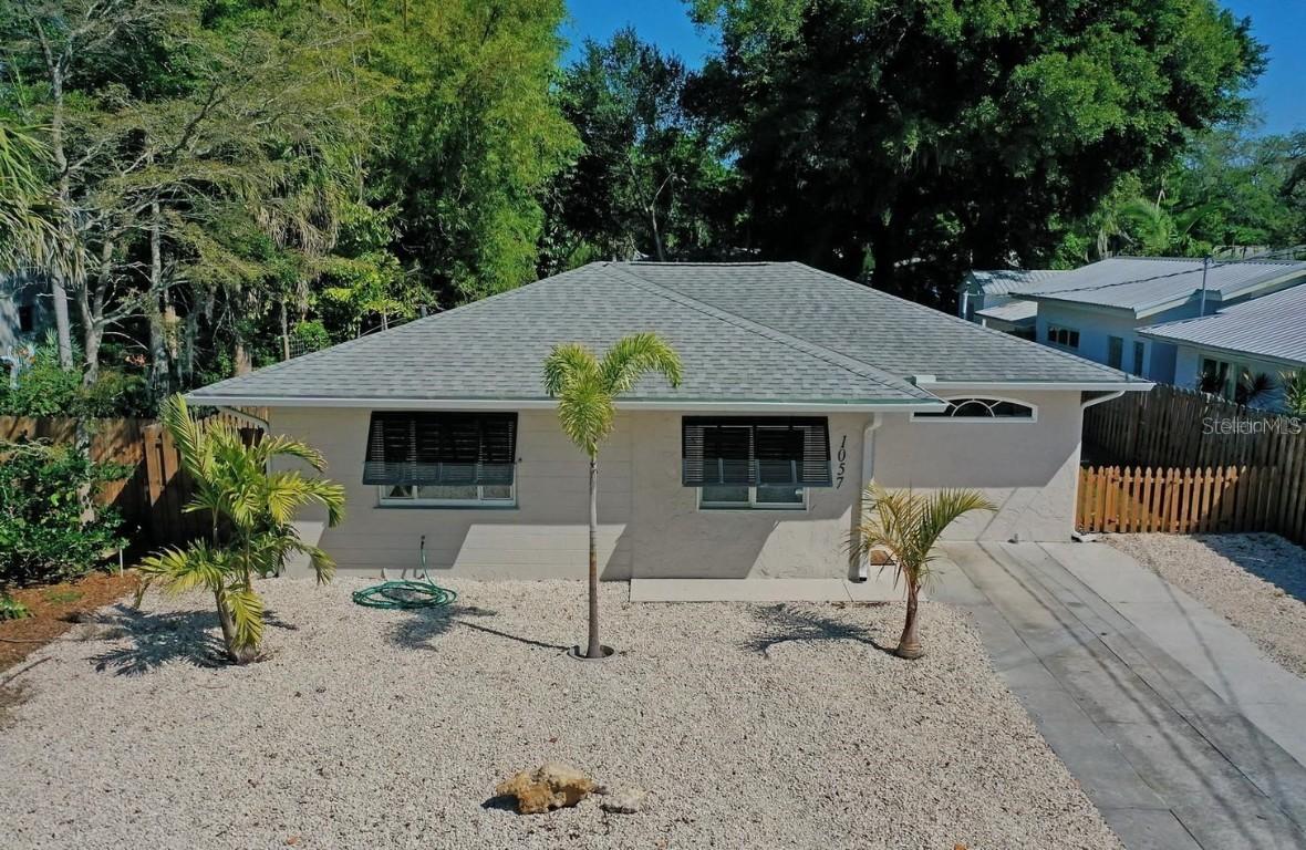 1057 22nd St., Sarasota, FL 34234