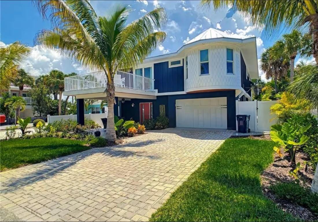 111 Cedar Ave., Anna Maria, FL 34216