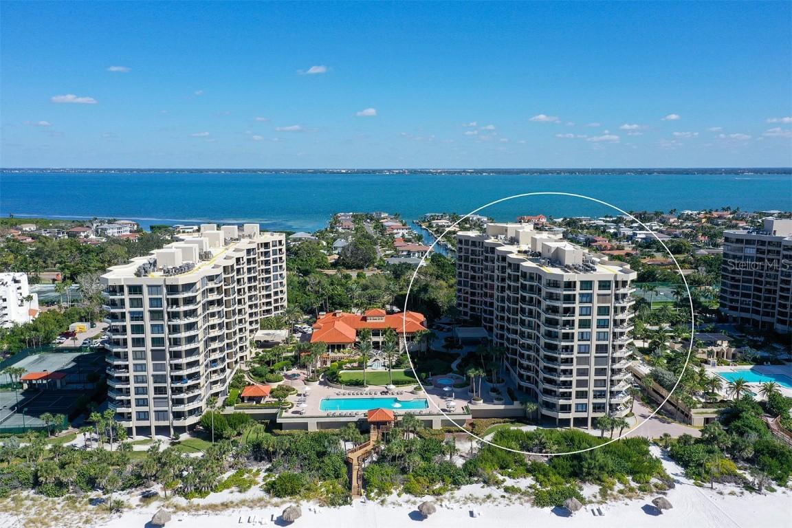 1241 Gulf Of Mexico Dr. #804, Longboat Key, FL 34228