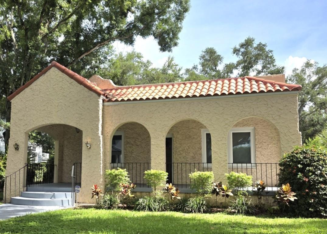 2630 W Sunset Dr., Tampa, FL 33629