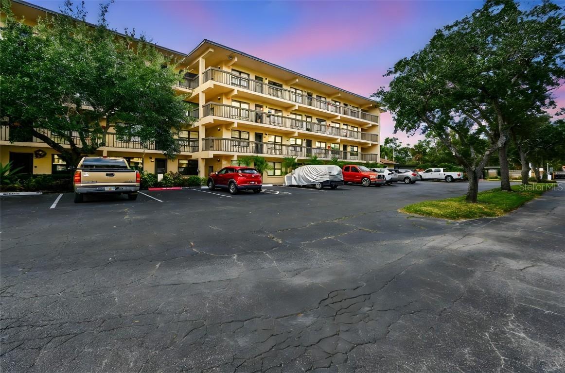 515 30th Ave. #H210, Bradenton, FL 34205