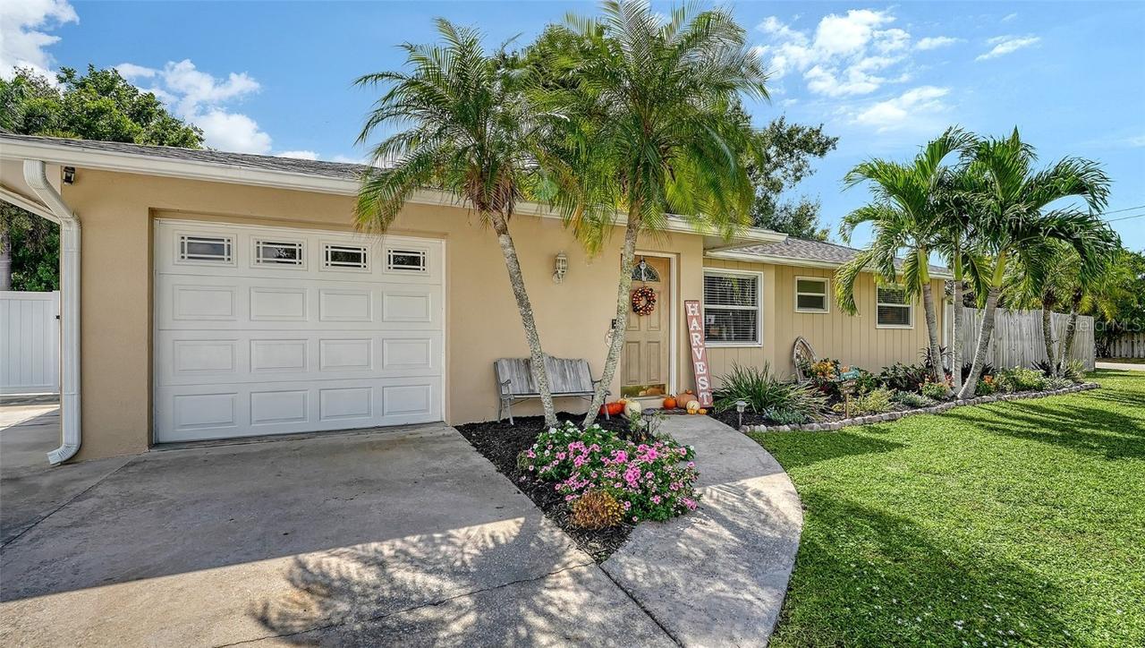 4728 Brooksdale Dr., Sarasota, FL 34232