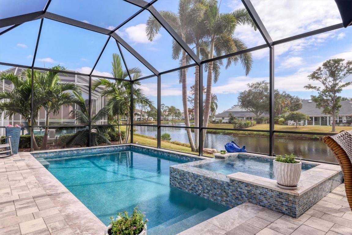 11206 Sanctuary Dr., Bradenton, FL 34209