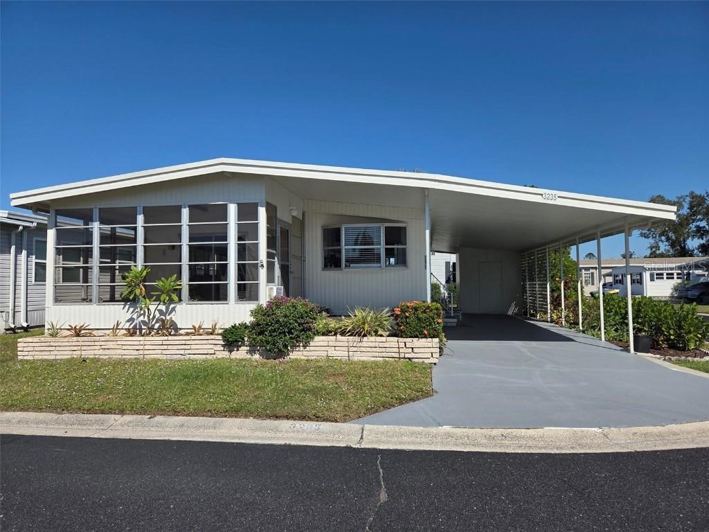 3235 Sweet Bay Ter., Sarasota, FL 34237