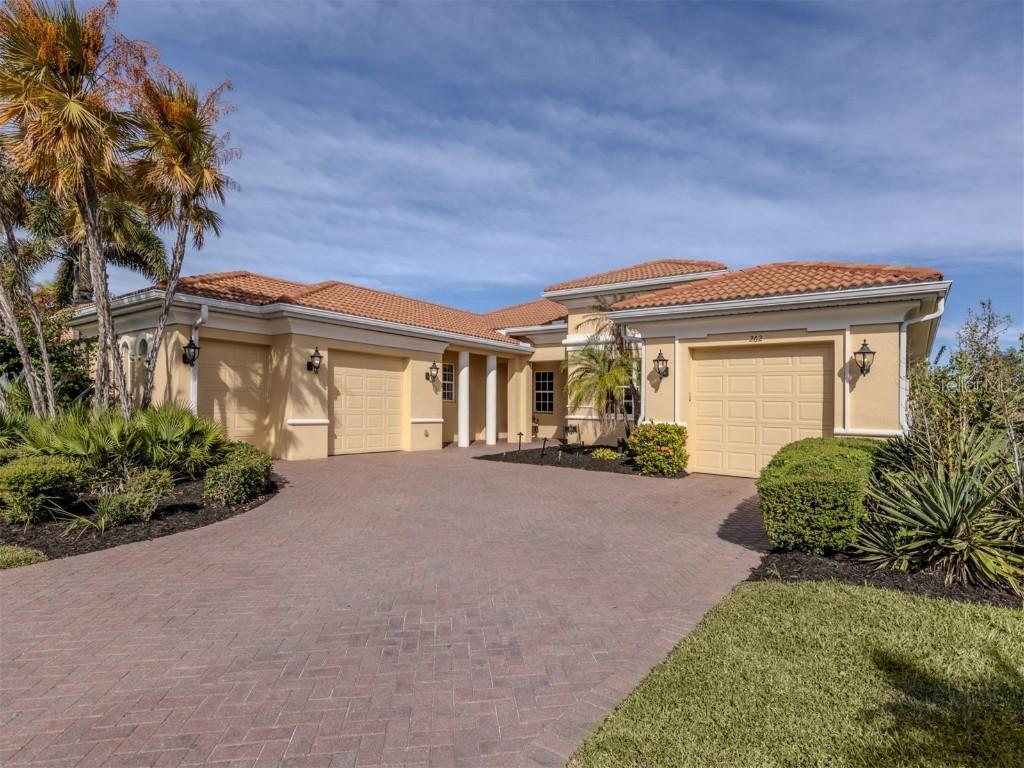 262 Montelluna Dr., North Venice, FL 34275