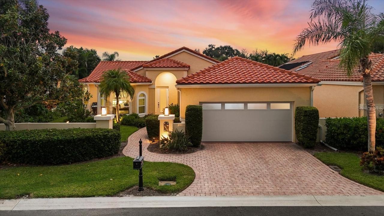 8032 Via Fiore, Sarasota, FL 34238