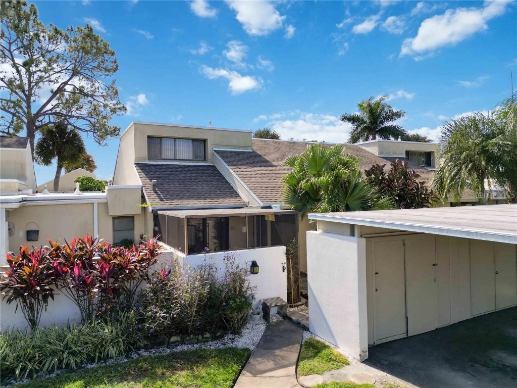 2767 Horseshoe Ct. #Q-3, Sarasota, FL 34235