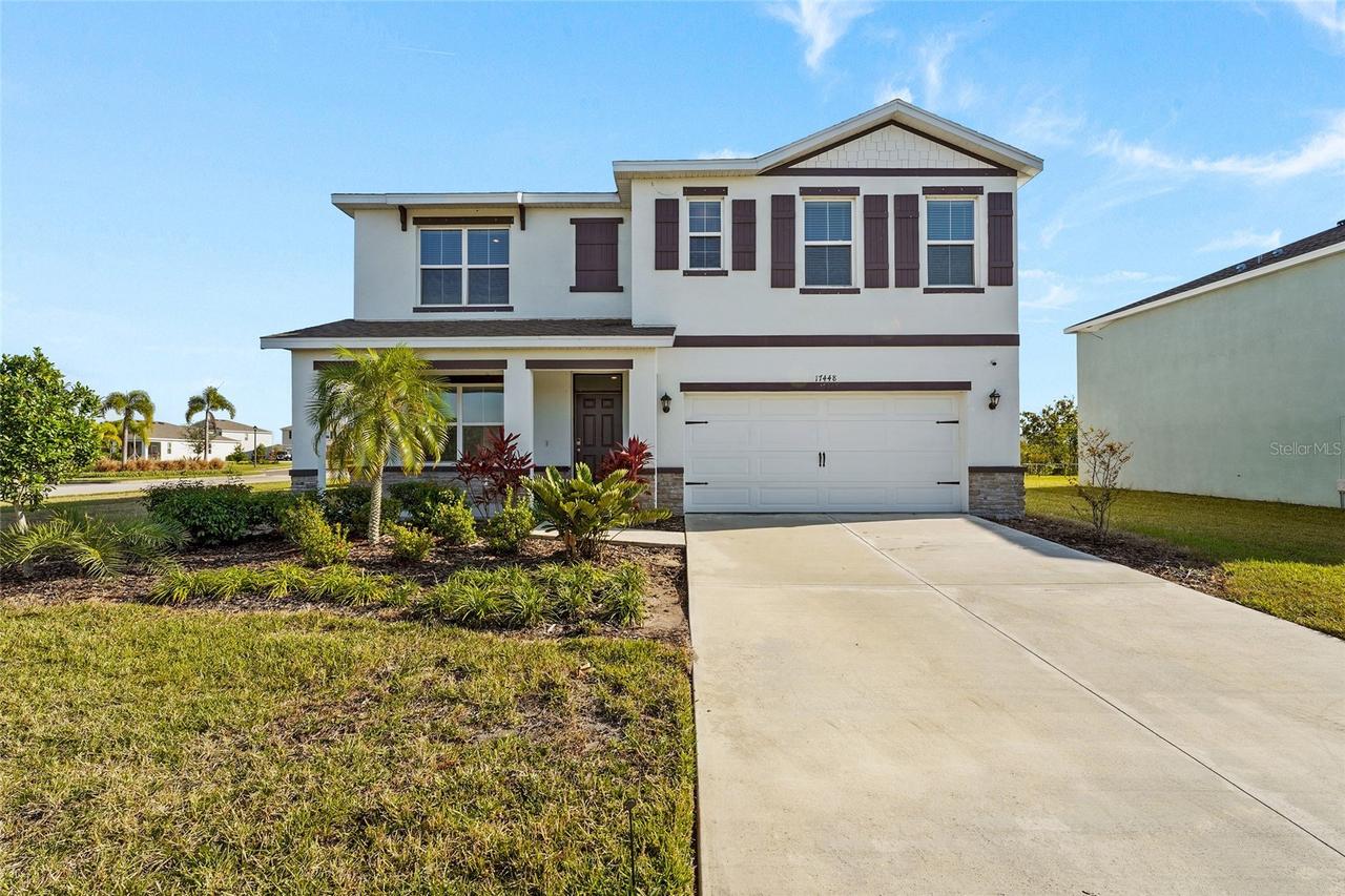 17448 Harvest Moon Way, Bradenton, FL 34211