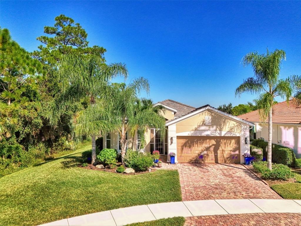 6193 Abaco Dr., Sarasota, FL 34238