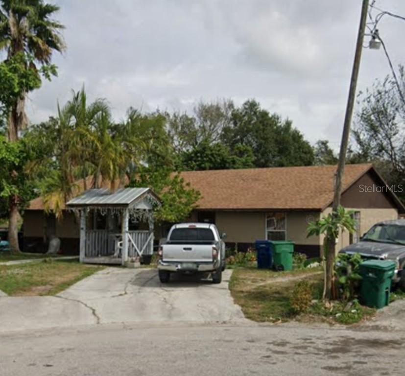 5919 13th Street Ct., Bradenton, FL 34203