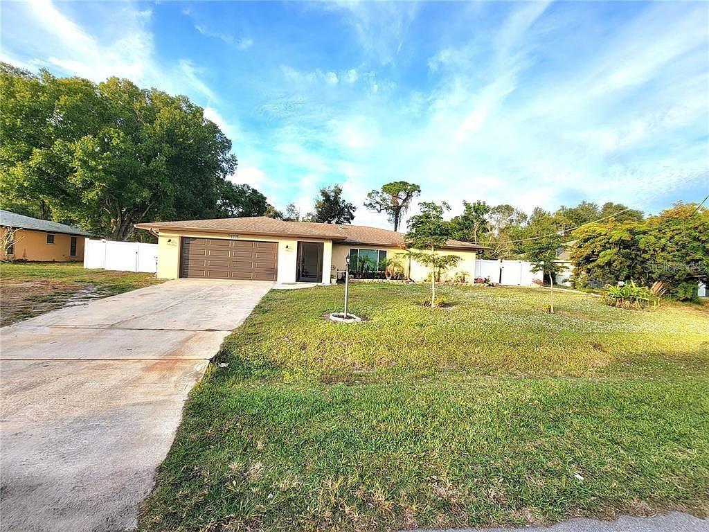 1117 Angela Maria Rd., Sarasota, FL 34232