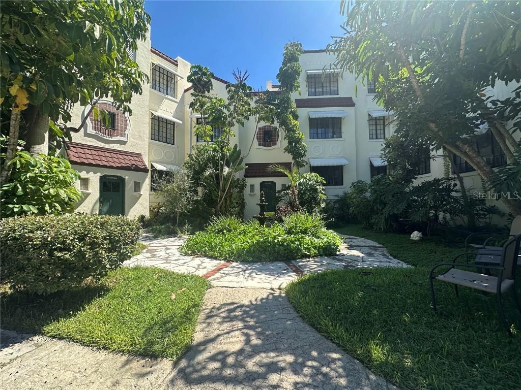 210 N 17th St. #15, Bradenton, FL 34205