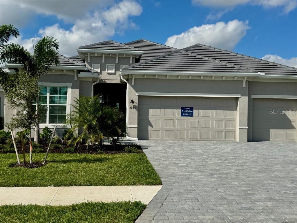 5538 Lightning Whelk Ln., Lakewood Ranch, FL 34211