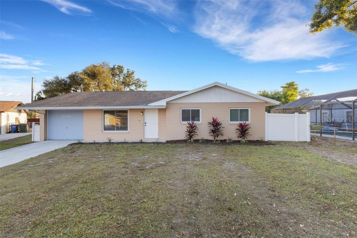 5356 Castleman Dr., Sarasota, FL 34232