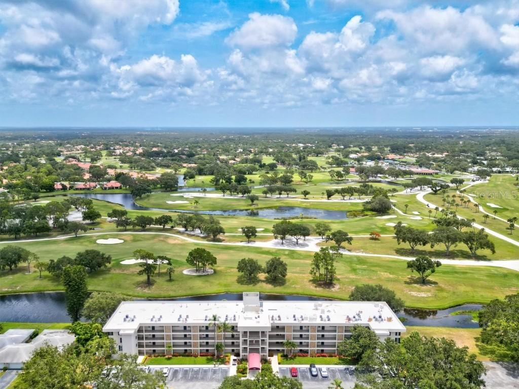 7461 W Country Club Dr. #408, Sarasota, FL 34243