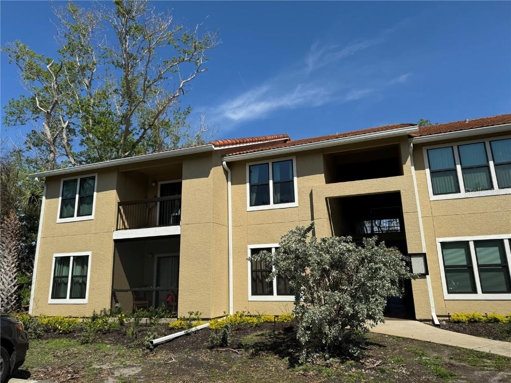 4036 Crockers Lake Blvd. #21, Sarasota, FL 34238