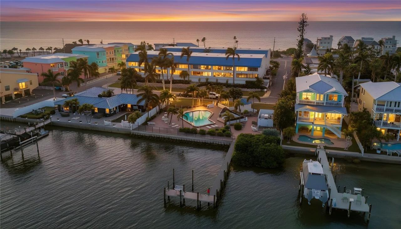 1007 Gulf Dr. #213, Bradenton Beach, FL 34217