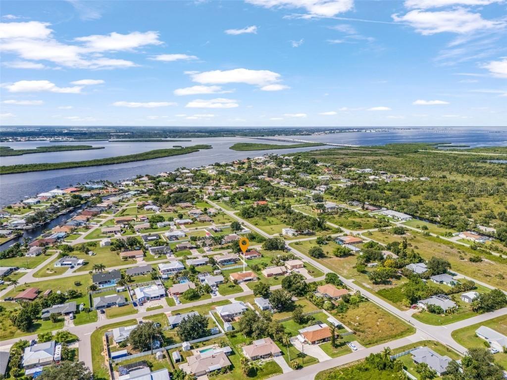 27055 Safe Haven Ln., Punta Gorda, FL 33983