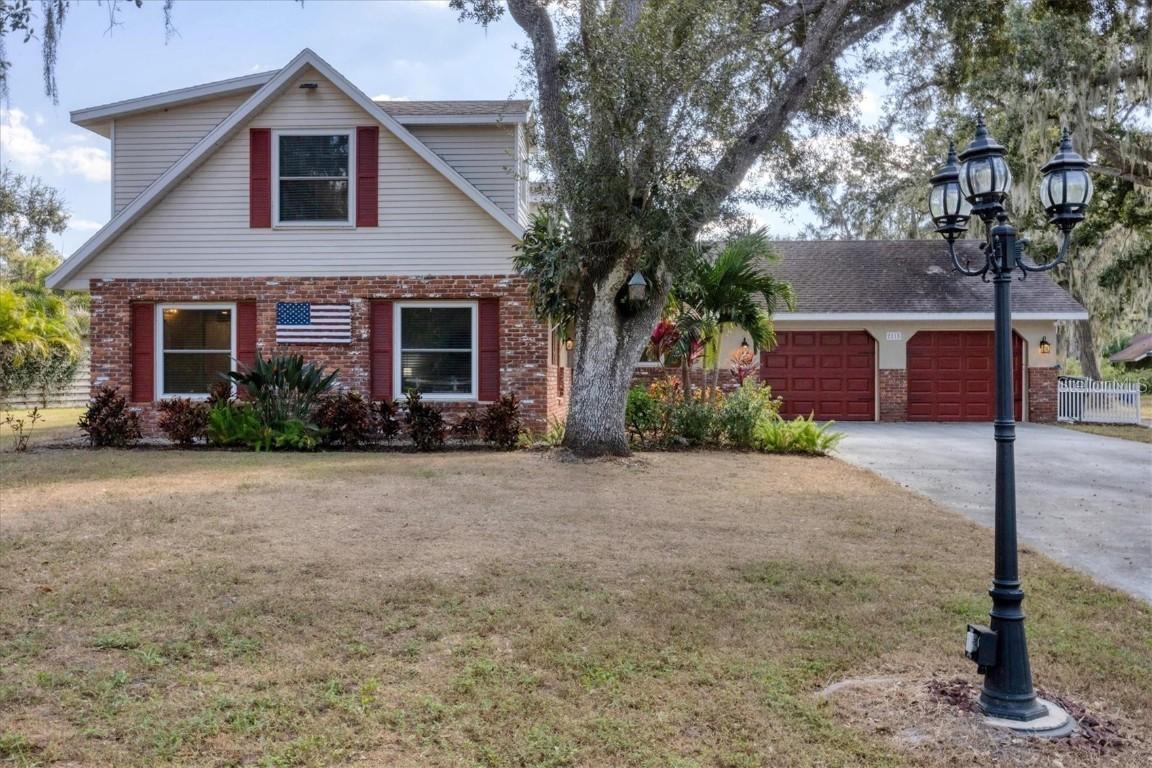 2115 Shadow Oaks Rd., Sarasota, FL 34240