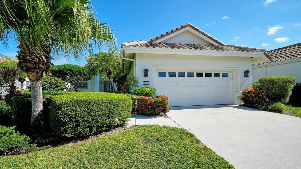 3846 Alamanda Dr., Sarasota, FL 34238
